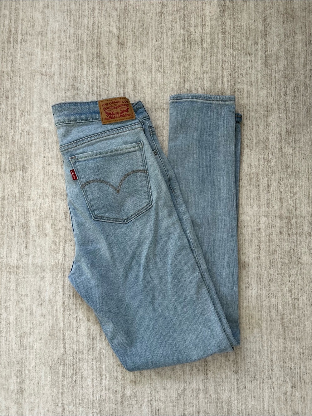 Levi’s 711 Skinny Jeans Size 30 Light Wash Stretch Denim